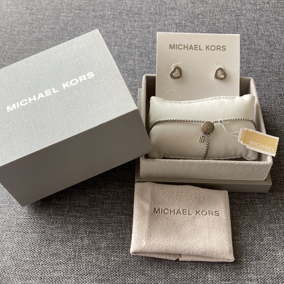 Michael Kors Jewelry Set (adjustable bracelet and earrings) - Picture 2 of 5